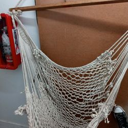Hamik Chair