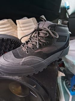 Vans Mte Halfcab Brand New