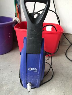 Power washer. Electric