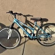 24” Huffy Gear Bike