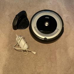 Roomba Vacuum