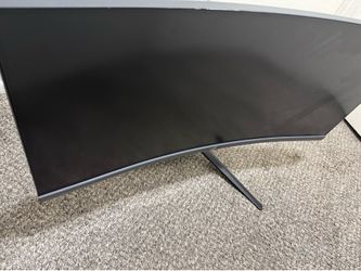 Monitor curved funciona perfecto