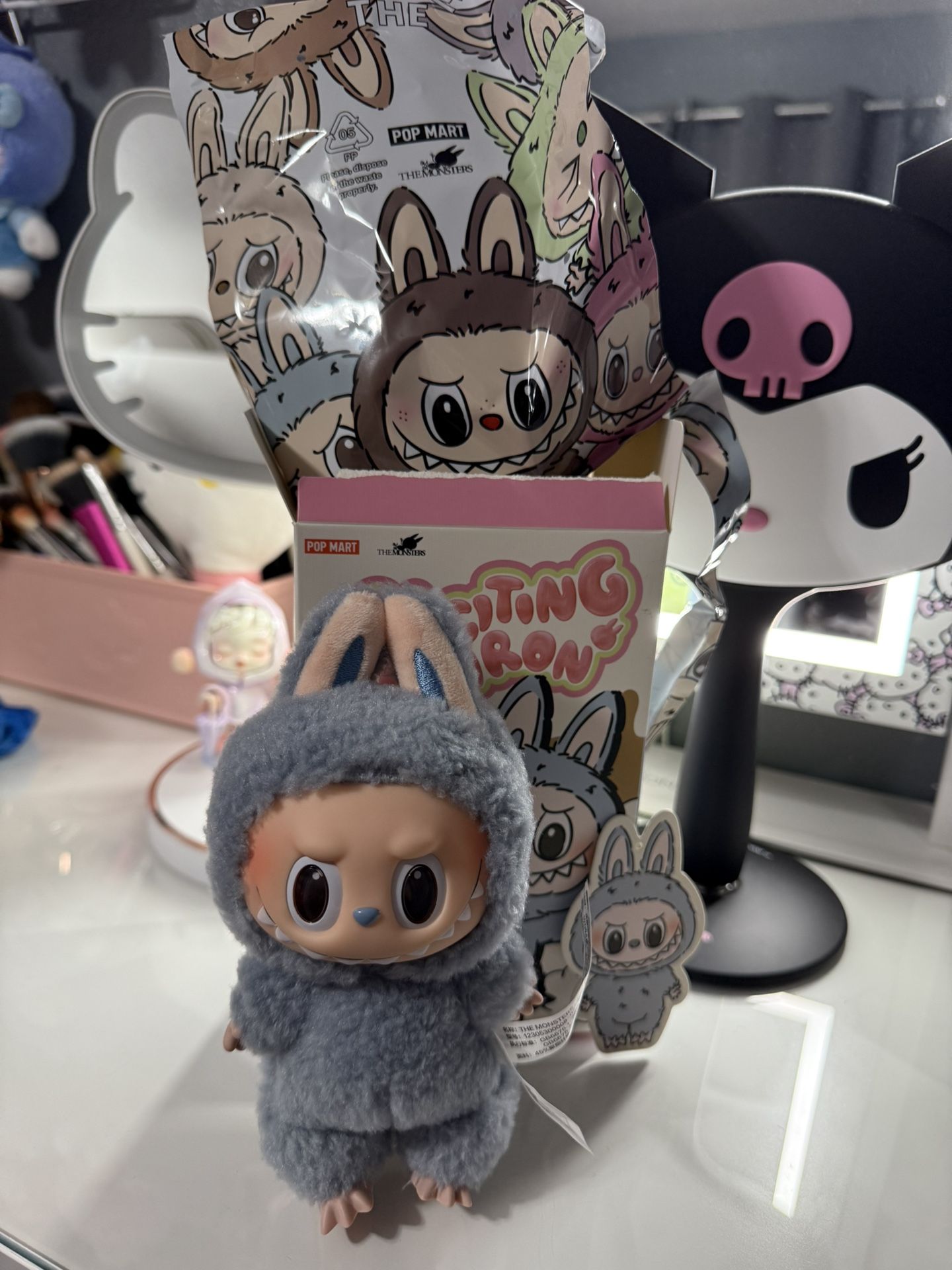Labubu Macaron