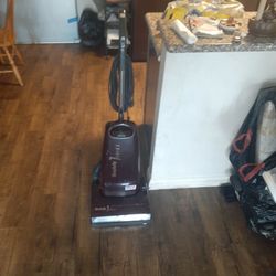 Simplicity  7 Series Vacuum