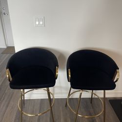 2 Bar Stools