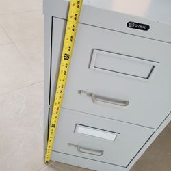 Metal File Cabinet 2 Drawers