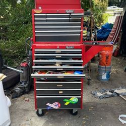 Husky rolling toolbox