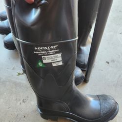 Dunlop 86622 Boots 