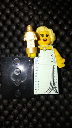 Lego Hollywood Starlet Series 9 Rare Marilyn Monroe Minifigure for Sale in Eustis FL OfferUp