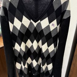 Burberry Black Label Agile Pattern V Neck Knit Sweater 