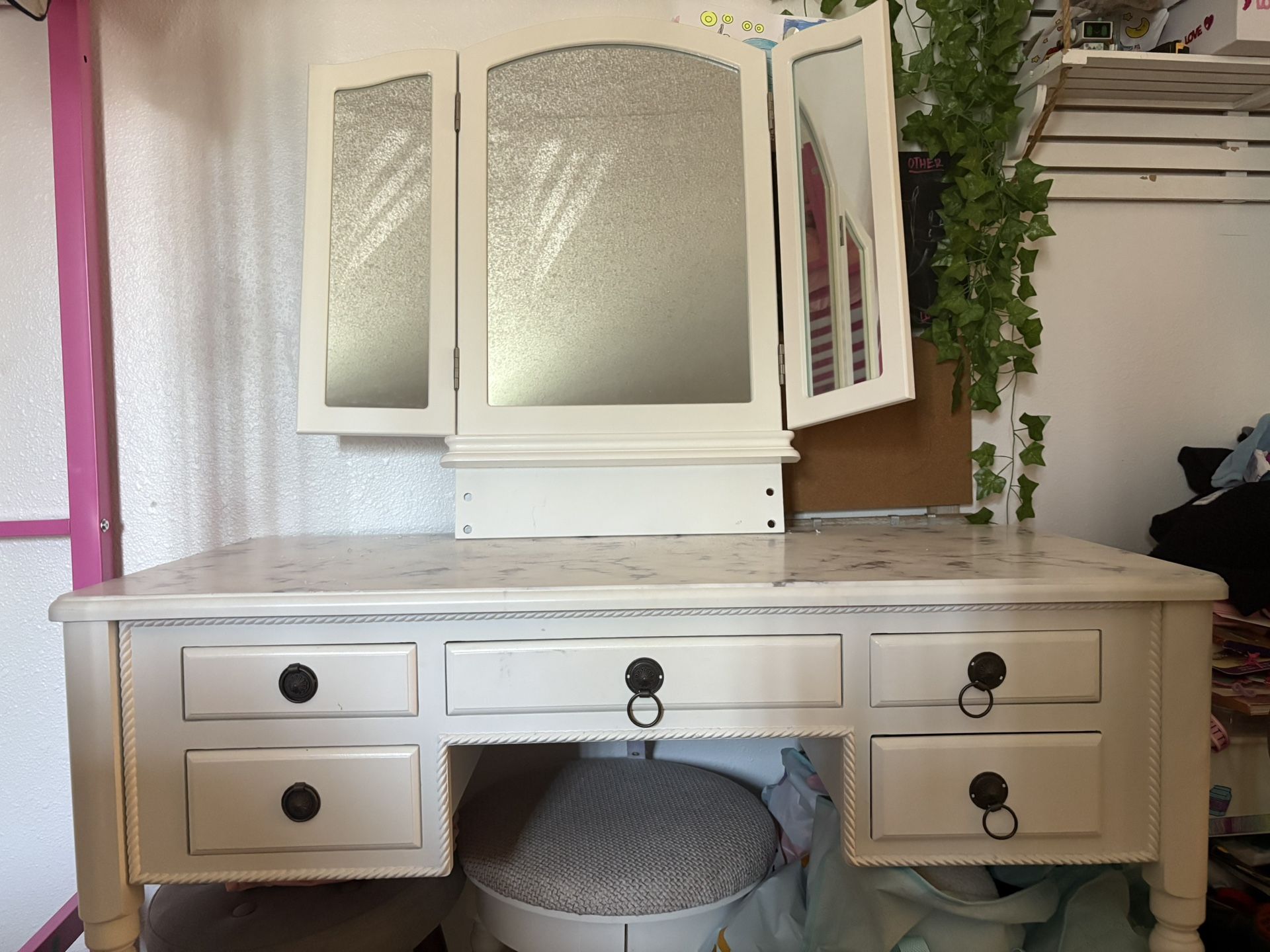 Vanity With Stool