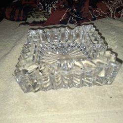Heavy Thick Crystal Glass Square Ash Tray 5 Inches A9D006
