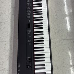 Yamaha Piano 