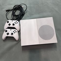 XBox 1T Plus Two Controllers.