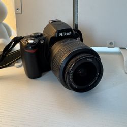 NIKON D40x DSLR CAMERA