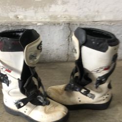 Alpine stars dirt bike boots