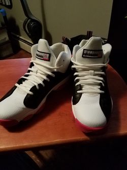 Womens Jordan's only worn 2 times