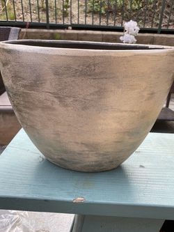Made in Portugal Modern Oblong / Oval Ceramic Planter – Metallic Brush Finish (Approx. 12" x 6")