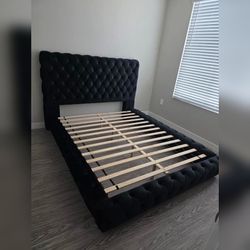 Black Color King and Queen Size Bedframe