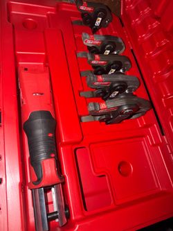 Milwaukee M18 pro press Tool only missing 3/4 jaw