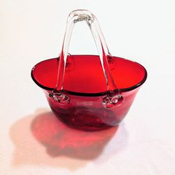 Desing Society Red Glass Purse Vase