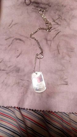 Gucci dog tags chain