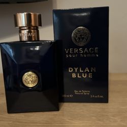 Dylan Blue Pour Homme Versace 
