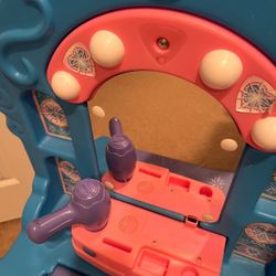 Vintage Little Tikes Vanity Make Up Toy 
