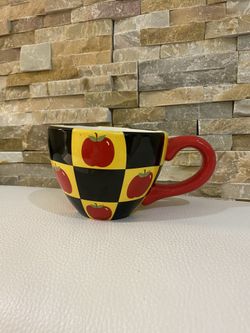 Ceramic bowl with handle