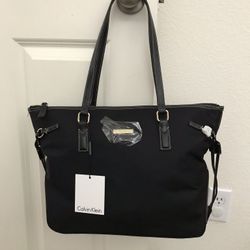 NWT Calvin Klein purse / bag