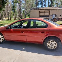 2003 Dodge Neon(Clean Title)