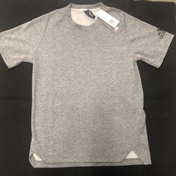 NWT Adidas axis short sleeve tee small Grey Color