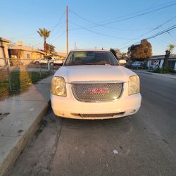 2008 Yukon Denali Part Out 