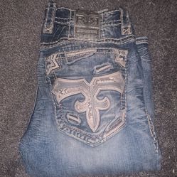 Rock Revival , Man Jean .