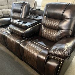 New 2-pc Reclining Sofa And Loveseat 2299$