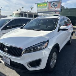 2018 Kia Sorento 