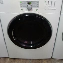 Kenmore Series White FrontLoad Gas Dryer