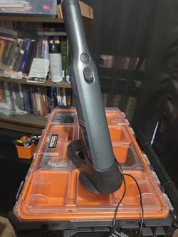 Shark Cordless Handheld Vacuum