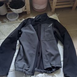 LOW PRICE MOVING- $220 + TAX MENS WATERPROOF MENS JACKET