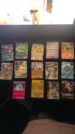 Pokemon dm me offers come with a sleeve on no top loader