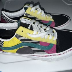 Vans Youth Old Skool Juxtapoze Sneakers Size 7 / Women’s 8.5 Multicolor – Good Condition