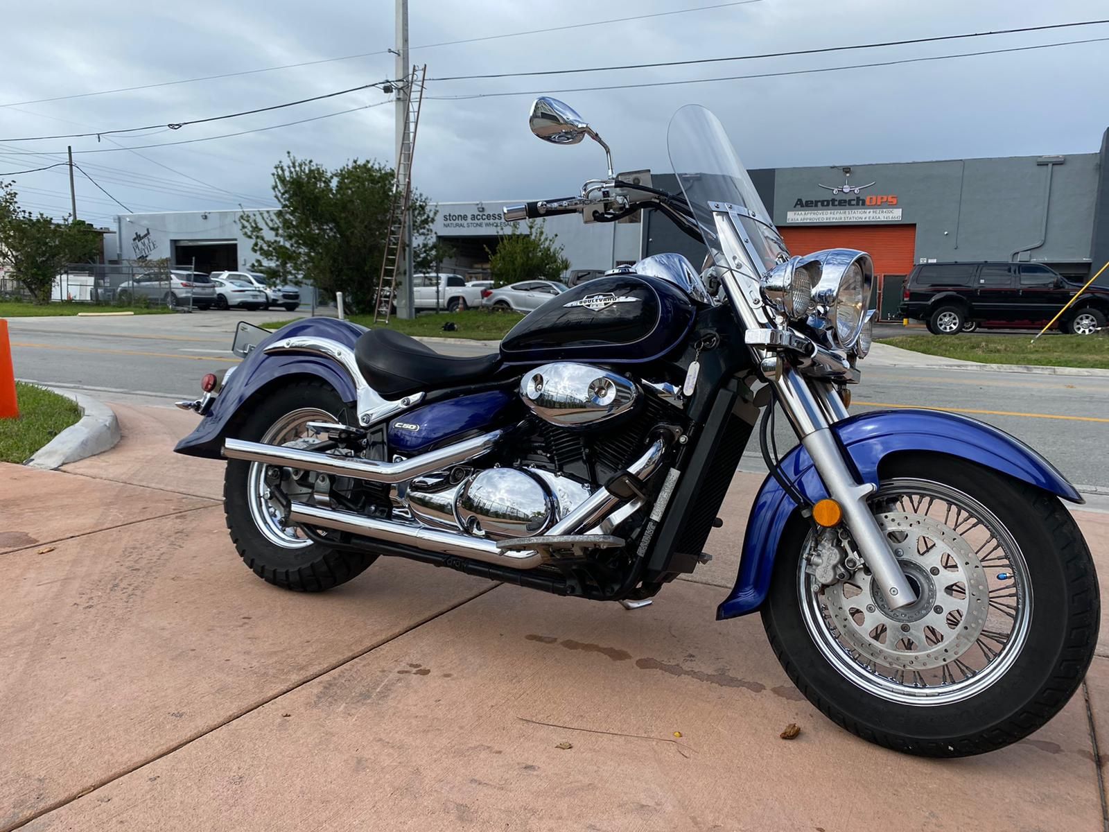 2005 Suzuki Boulevard 800cc C50
