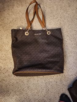 Michael Kors Purse
