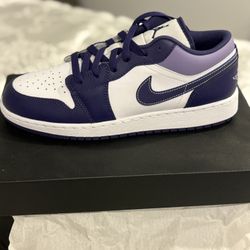 Air Jordan 1 Low Purple size 6.5