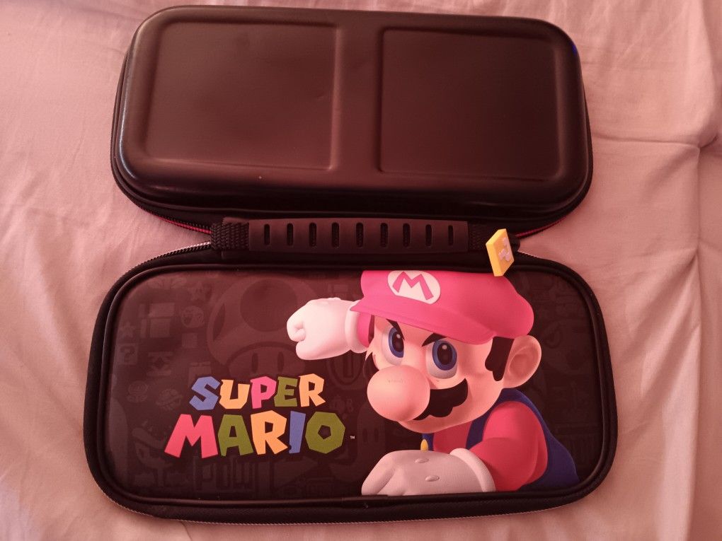 Nintendo Switch Case