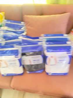 Jockey essential size3x/2 x/XL/L/M/S hold 3 tanks in a pack