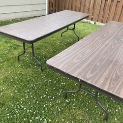 8 Ft Tables 