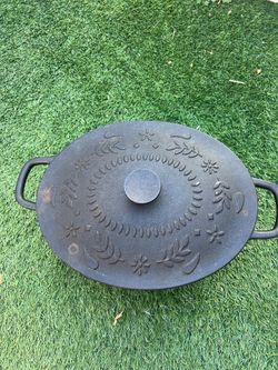 Mesa Mia 7-qt. (approx. 6.6L) Oval Dutch Oven