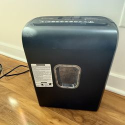 Bonsaii 6-Sheet Micro-Cut Paper Shredder (Black)