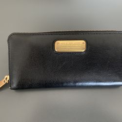 Marc Jacobs Continental Wallet 